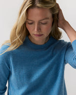 Load image into Gallery viewer, Kit Crewneck Sweater in Heather Cerulean Cashmere
