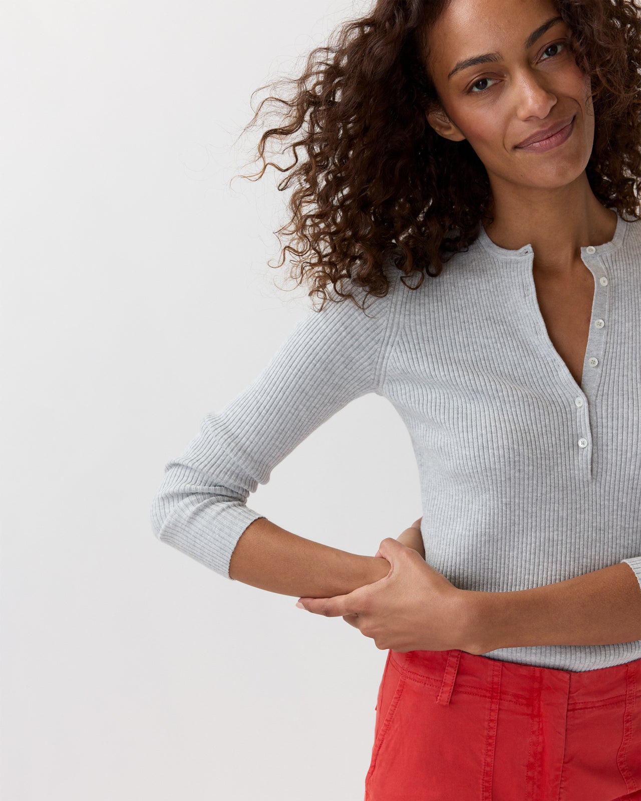 Long-Sleeved Nia Ribbed Henley in Pale Heather Grey Cotton/Silk
