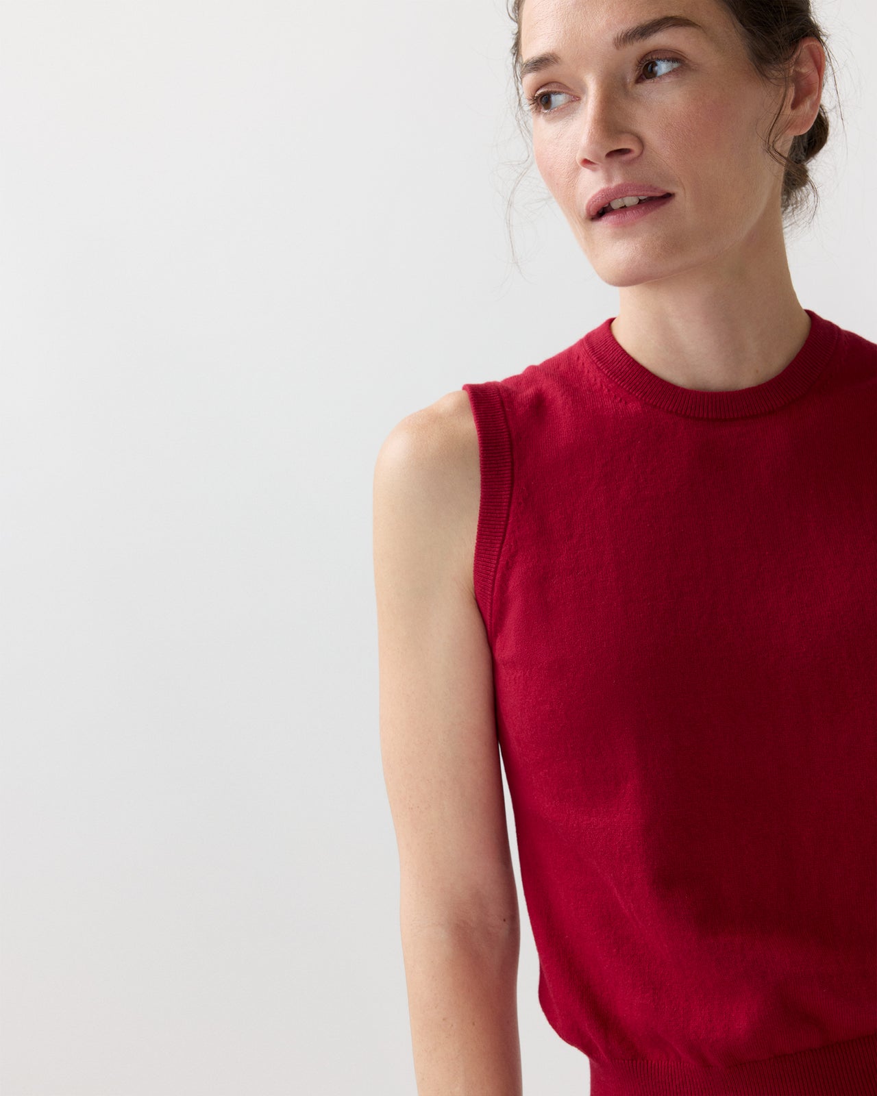 Rosie Shell in Deep Red Cotton/Cashmere