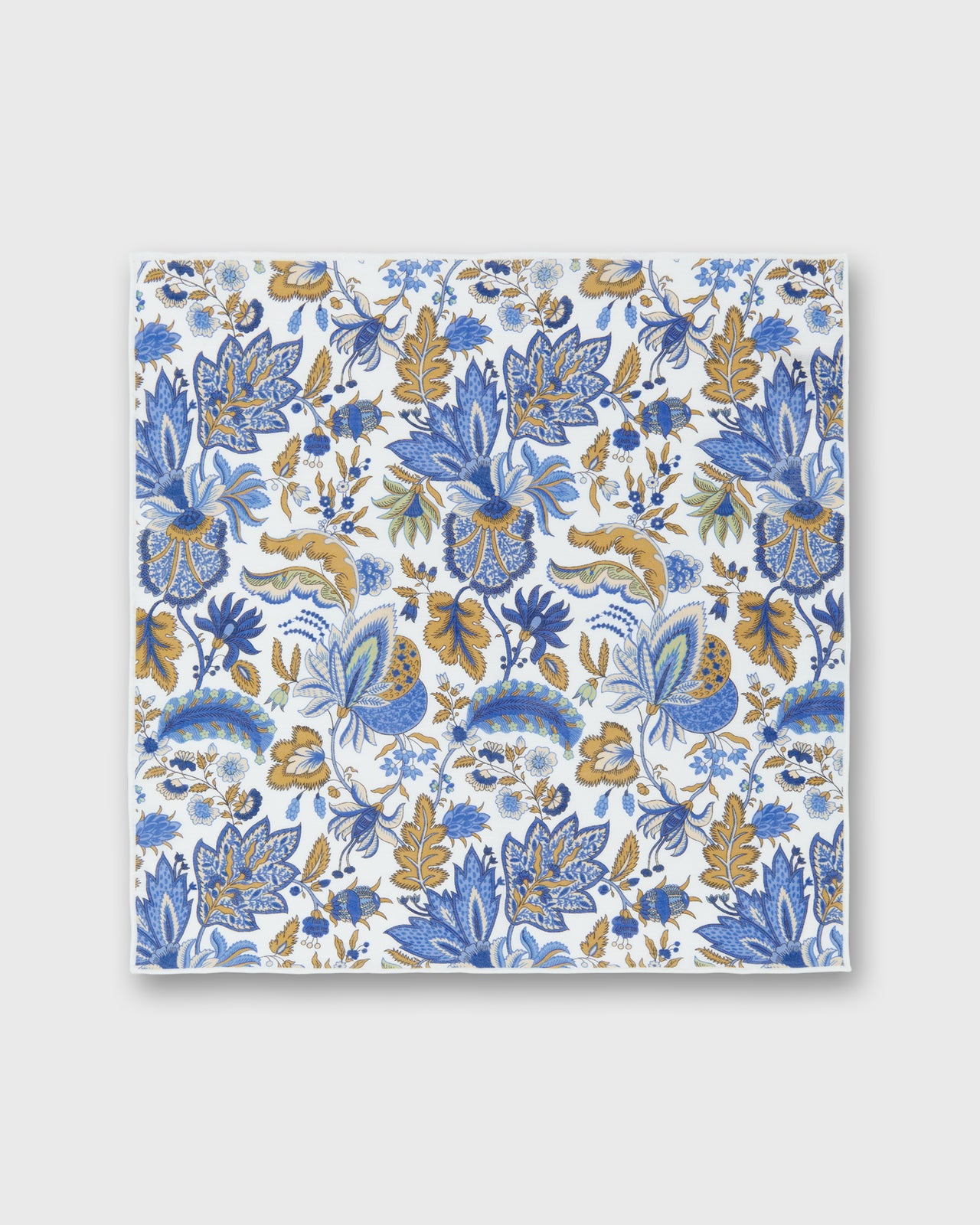 Linen/Cotton Print Pocket Square in Chalk/Navy Botanical