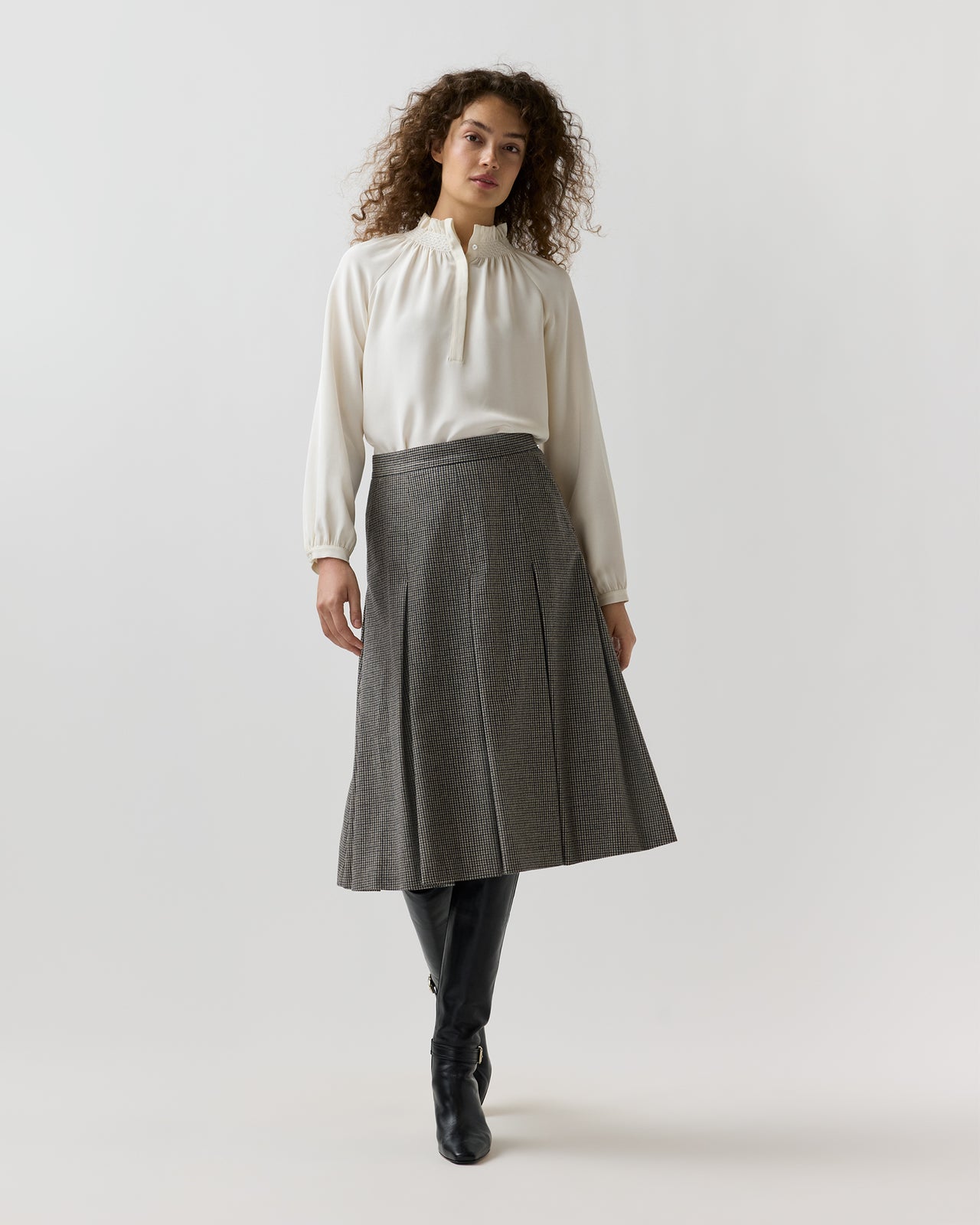 Francesca Skirt in Navy/Chocolate Houndstooth