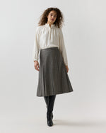 Load image into Gallery viewer, Francesca Skirt in Navy/Chocolate Houndstooth

