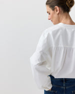 Load image into Gallery viewer, Sunny Blouse in White Poplin
