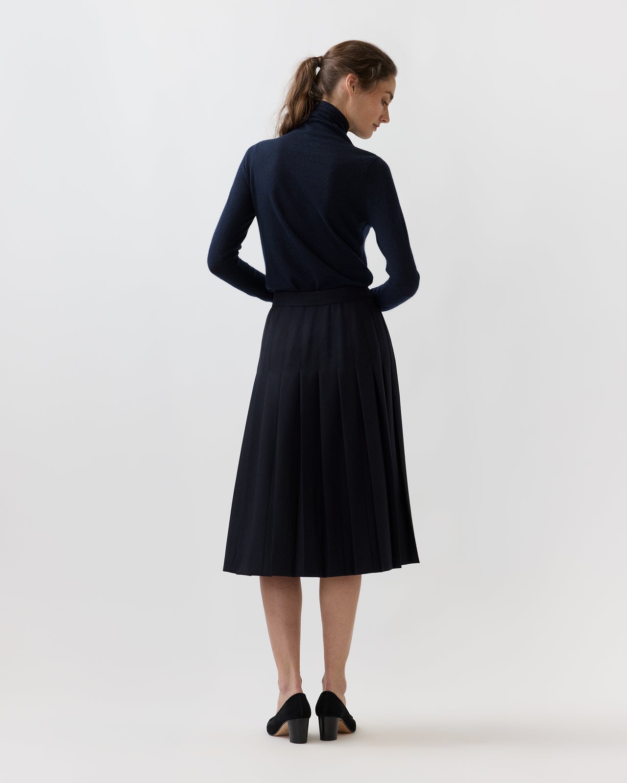 Kilt Skirt in Navy 3-Ply Plainweave