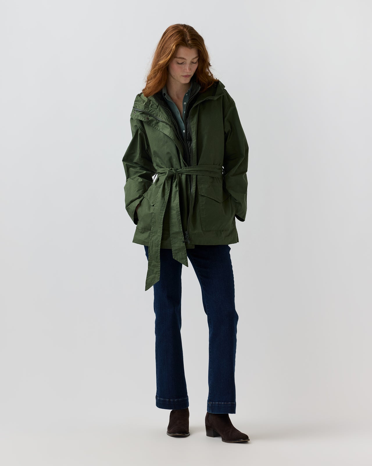 Bea Cashpad Jacket in Olive Dry Waxed Poplin
