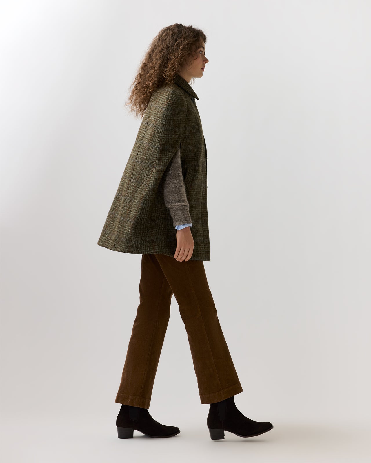Bennet Tailored Cape in Lovat/Terracotta/Multi Plaid Harris Tweed