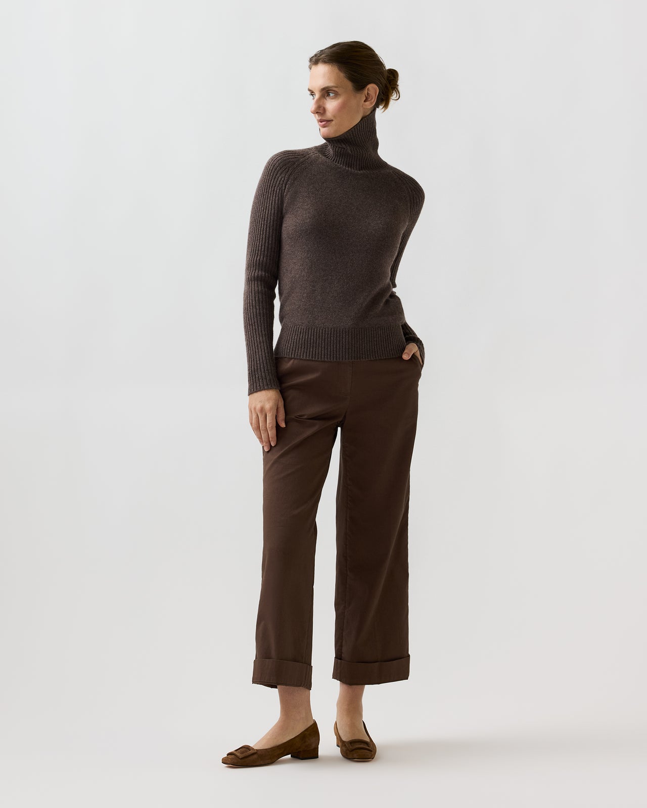 Dakota Turtleneck Sweater in Heather Espresso Cashmere