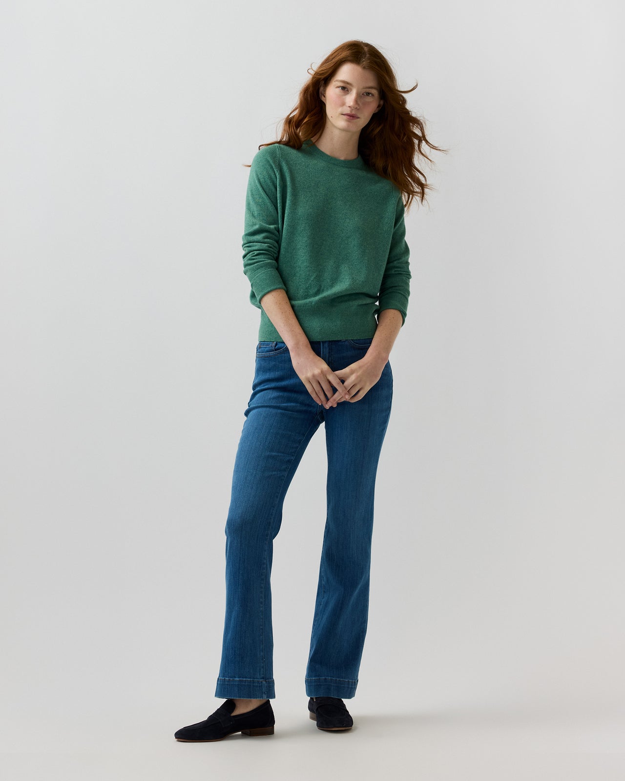 Kit Crewneck Sweater in Lovat Cashmere