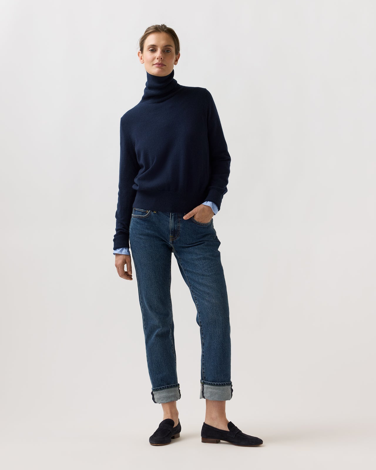 Kit Turtleneck Sweater in Navy Cashmere