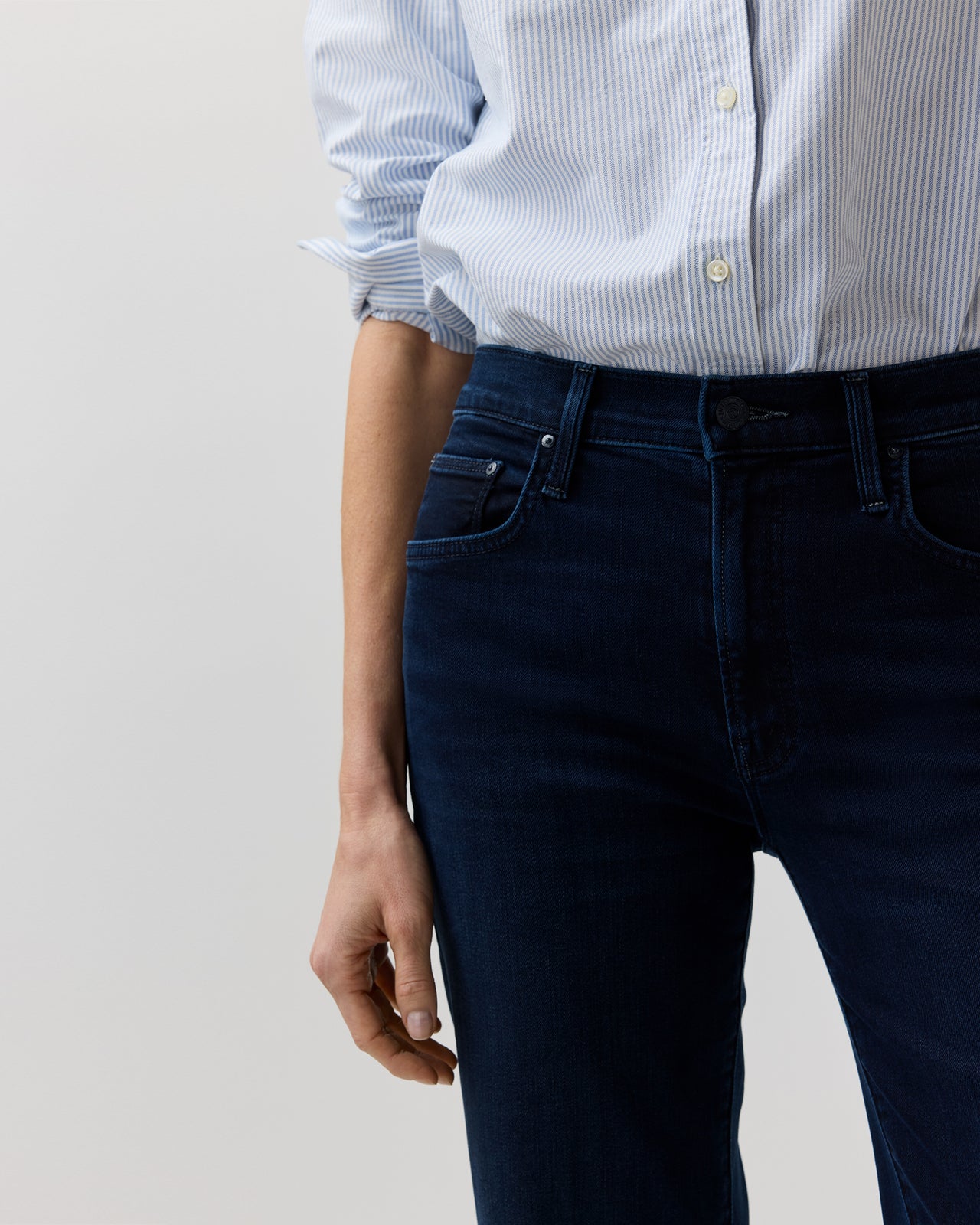 The Mid Rise Rambler Zip Ankle Jean in Chip On My Shoulder