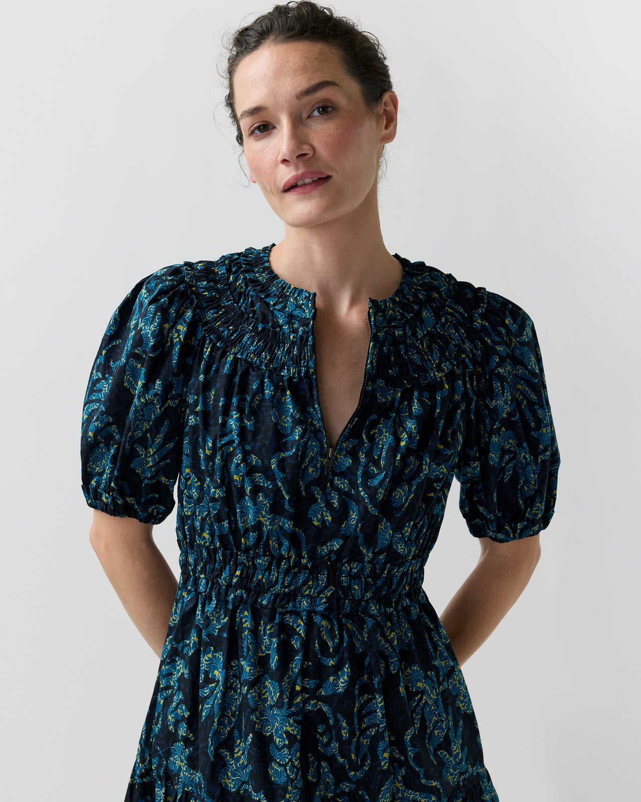 Othella Short-Sleeved Midi Dress in Midnight