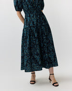 Load image into Gallery viewer, Othella Short-Sleeved Midi Dress in Midnight
