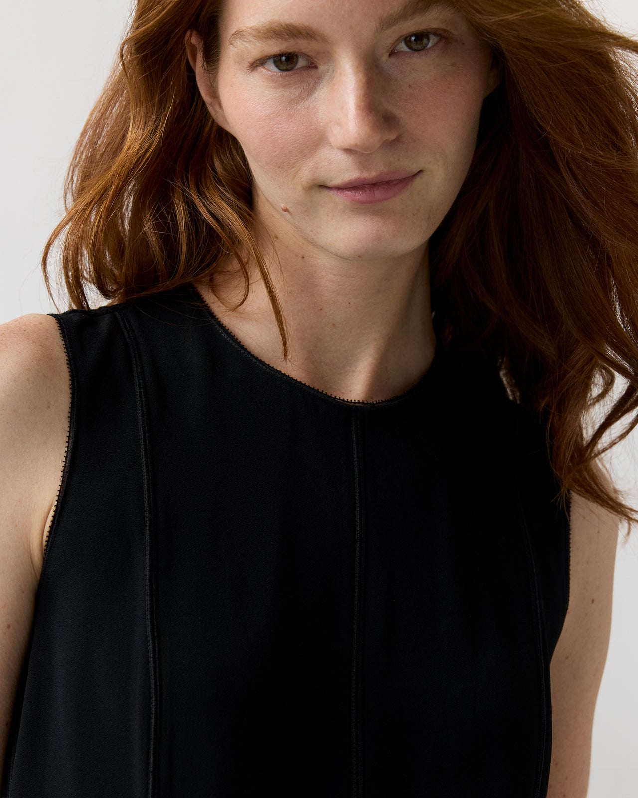 Laure Midi Dress in Noir