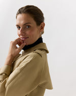 Load image into Gallery viewer, Wavy Ring in Gold Plated
