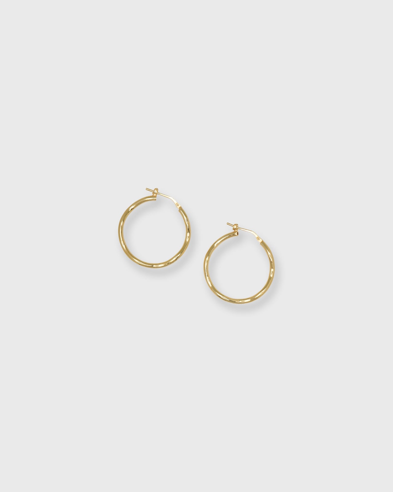 Wavy Hoop Earrings in Gold