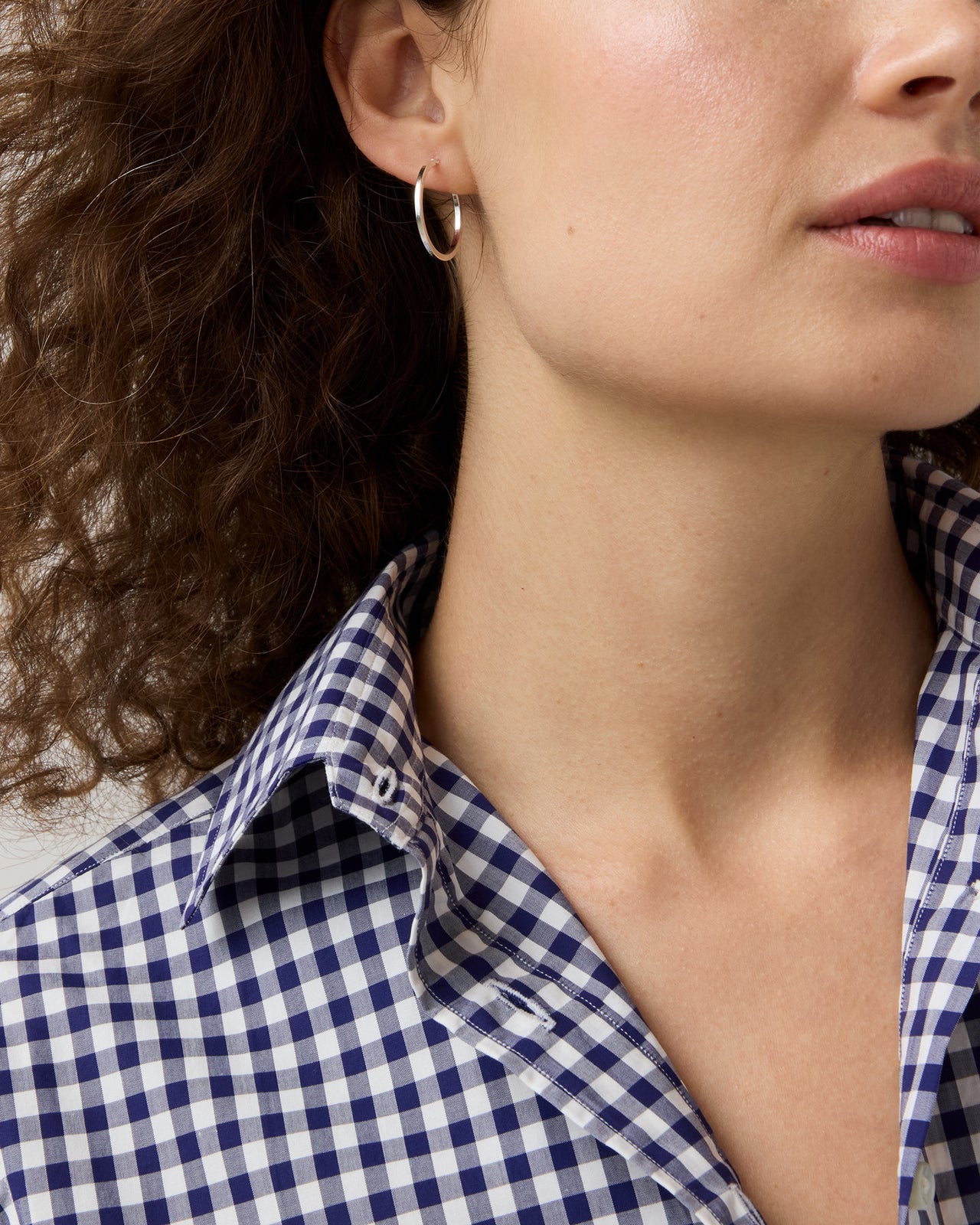 Small Classic Hoop Earrings in Silver