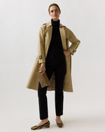 Load image into Gallery viewer, Paige Clutch in Spotted Animal Calf Hair
