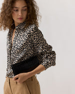 Load image into Gallery viewer, Patricia Clutch in Black Printed Croco

