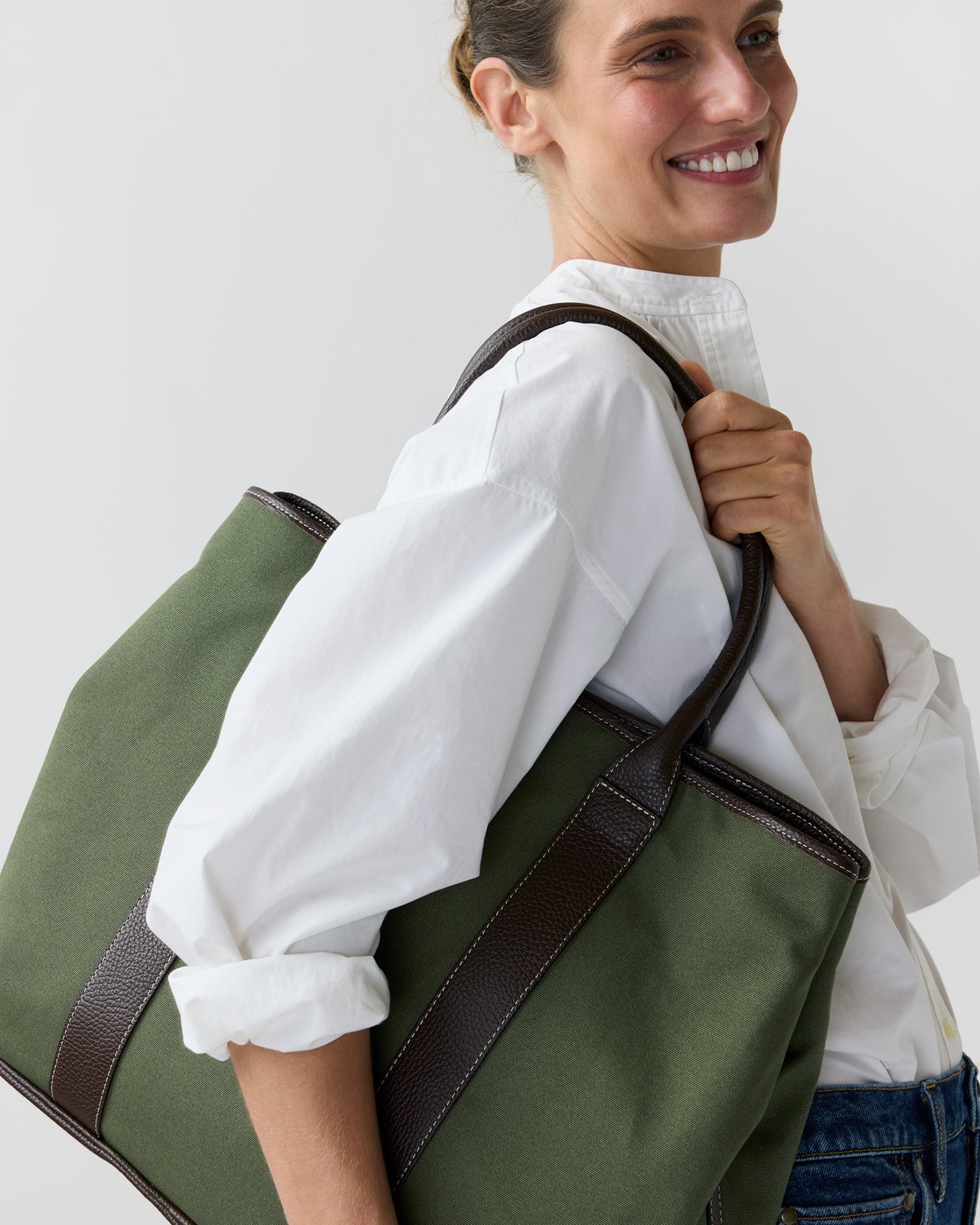 Weekend Tote in Olive Canvas