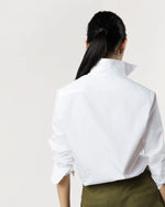 Load image into Gallery viewer, Tomboy Popover Shirt in White Poplin
