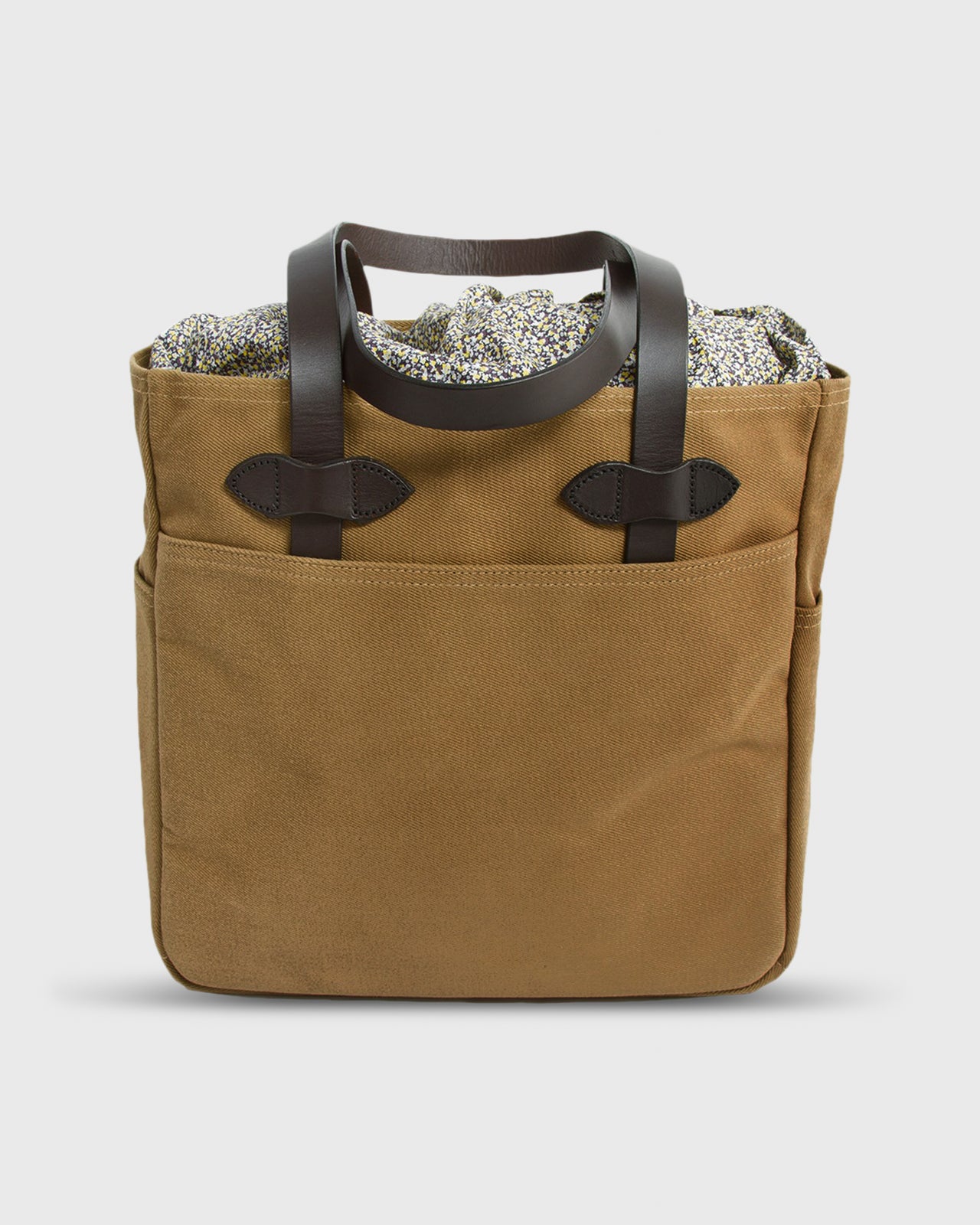 Tote Bag in Tan Shop Mashburn