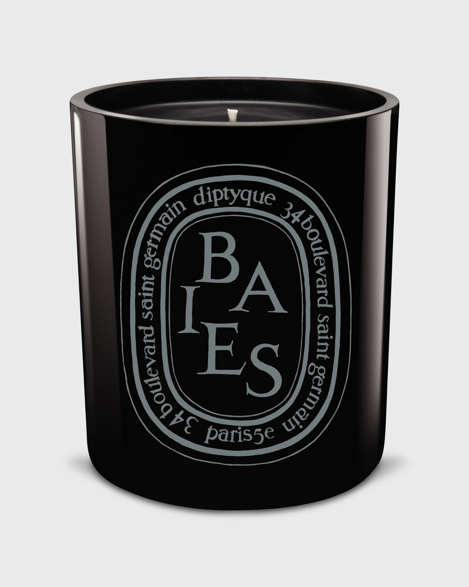 Colored Scented Candle Baies