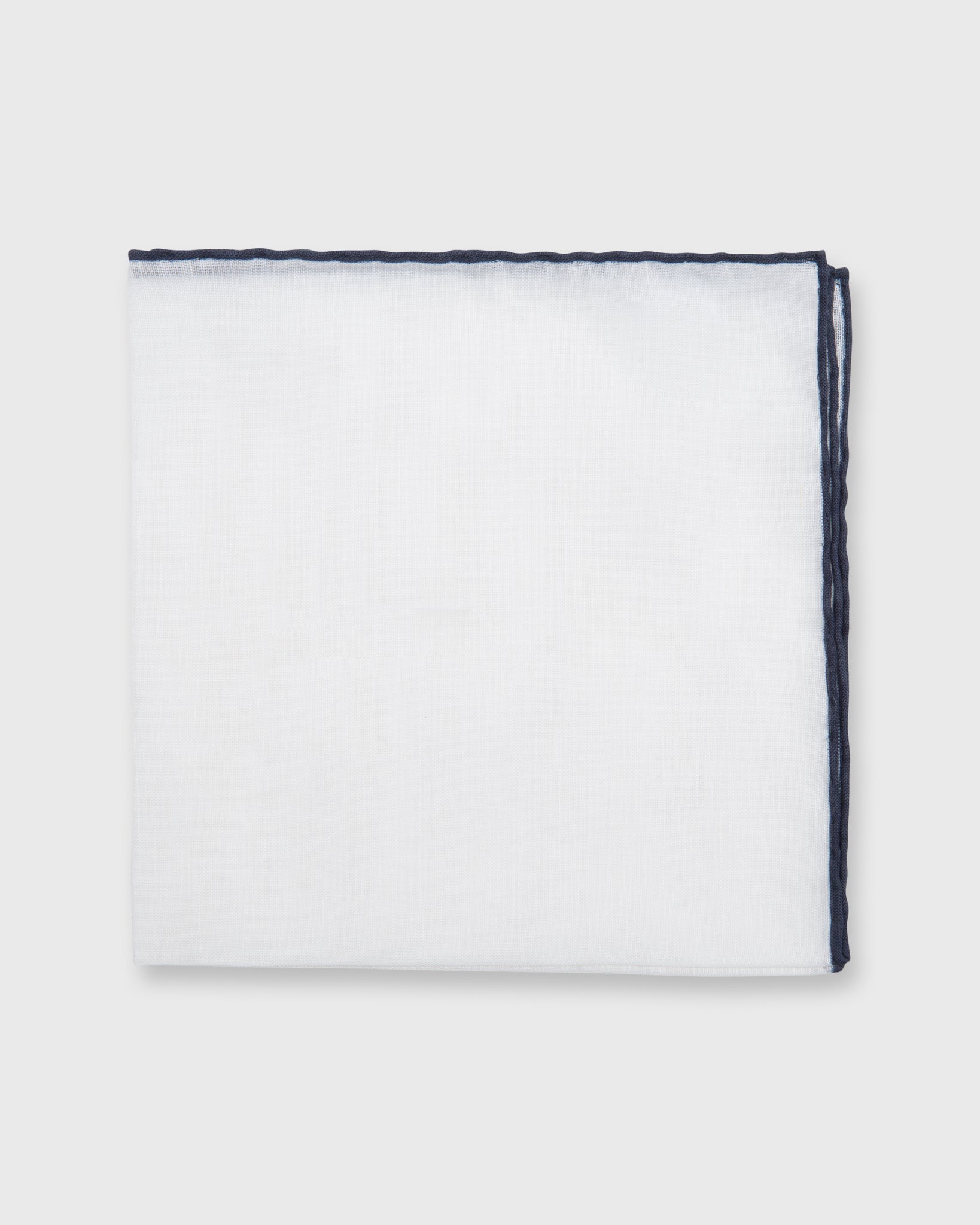 Hand-Rolled Pocket Square in White Cotolino/Navy Edge