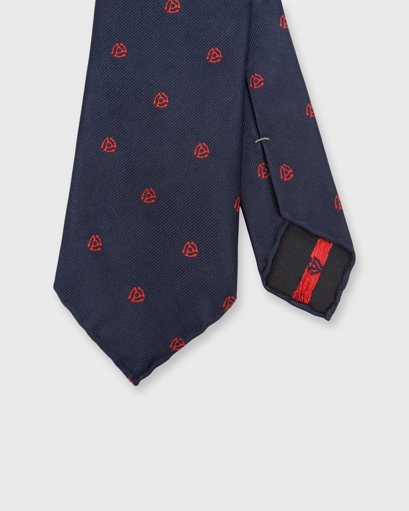 Silk Woven Club Tie Navy/Red 45 Turntable Adapter
