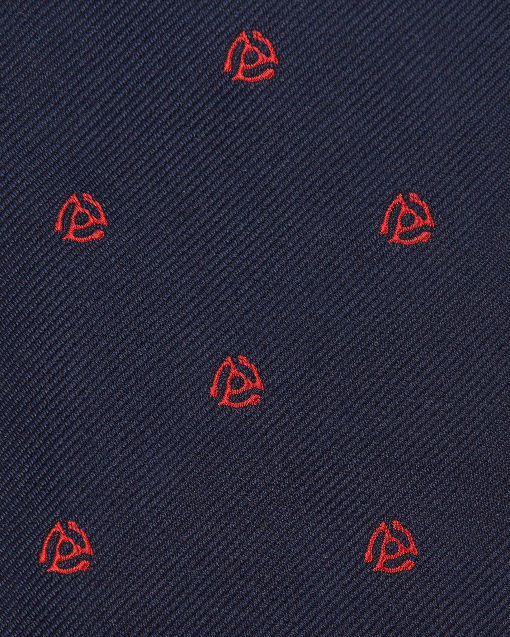 Silk Woven Club Tie Navy/Red 45 Turntable Adapter