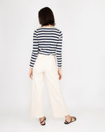Load image into Gallery viewer, Wide-Leg Cropped 5-Pocket Jean Natural Stretch Denim
