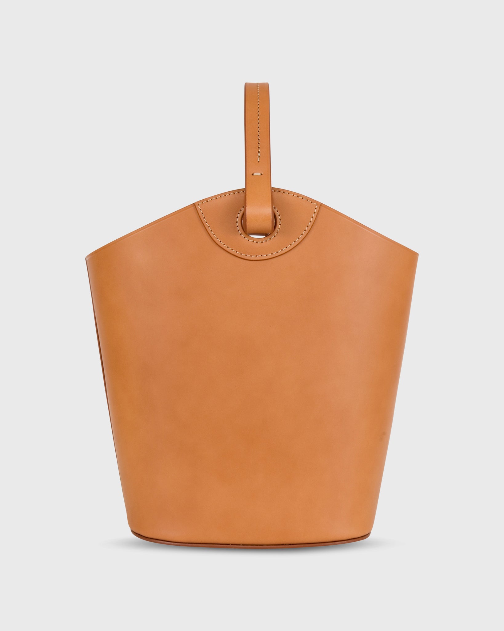 Bucket Tote in Tan Leather