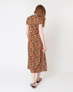 Load image into Gallery viewer, Sporty Swing Dress in Lady Leopard

