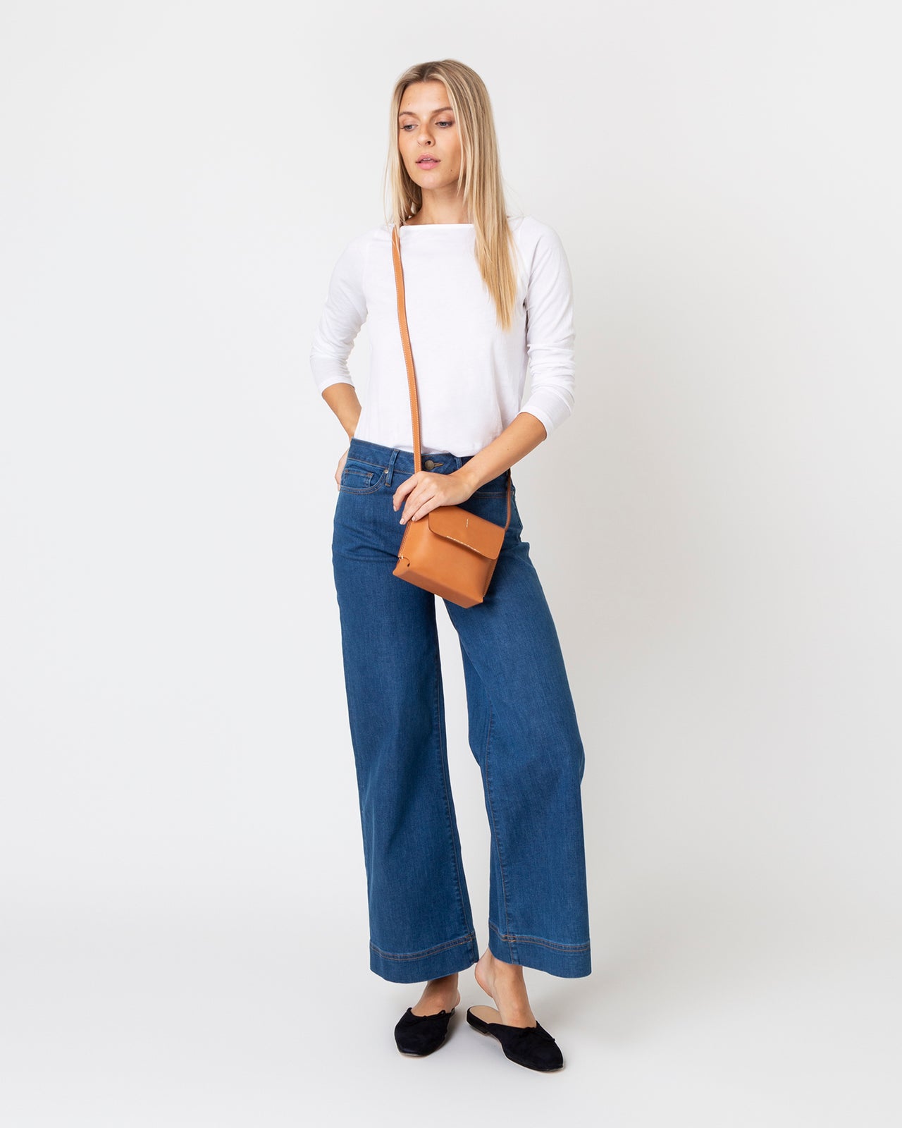 Lucette Crossbody Bag in Tan Leather