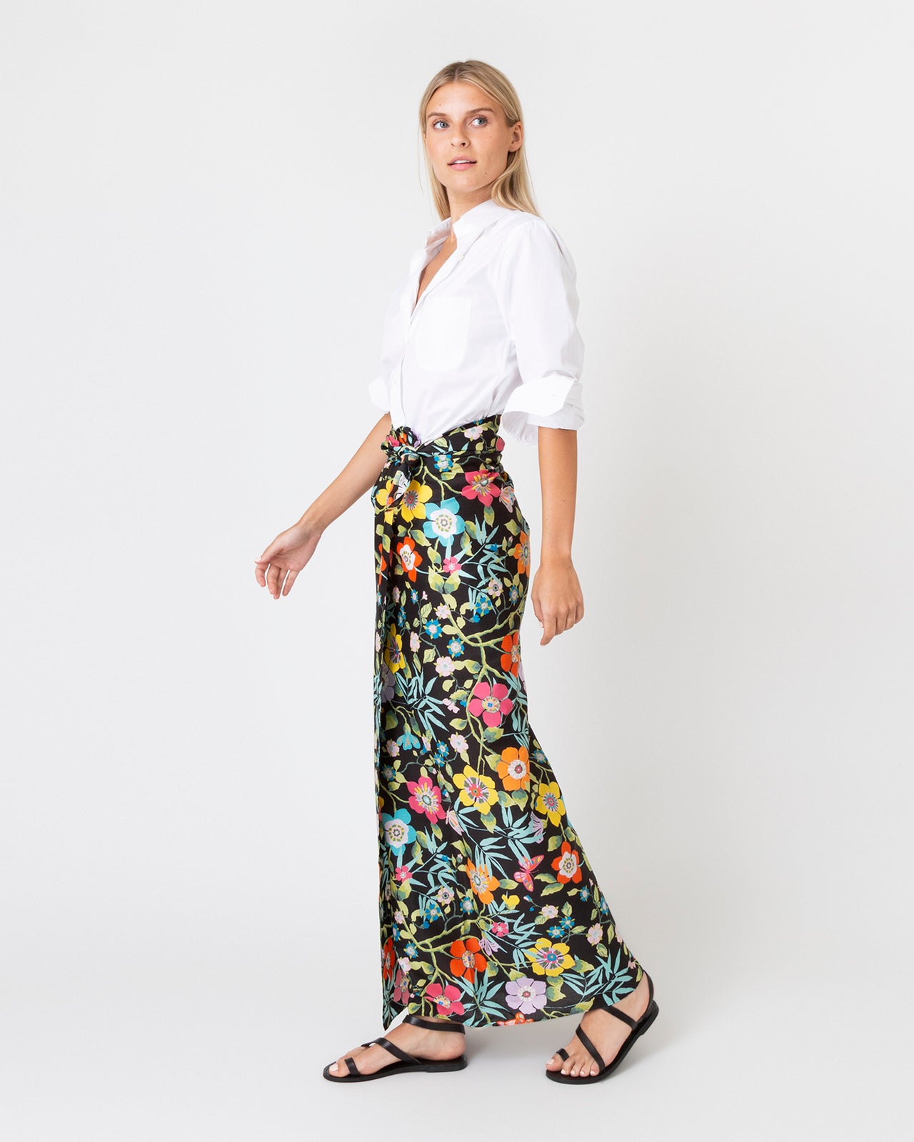 Ashley Pareo in Multi Pavilion Liberty Fabric