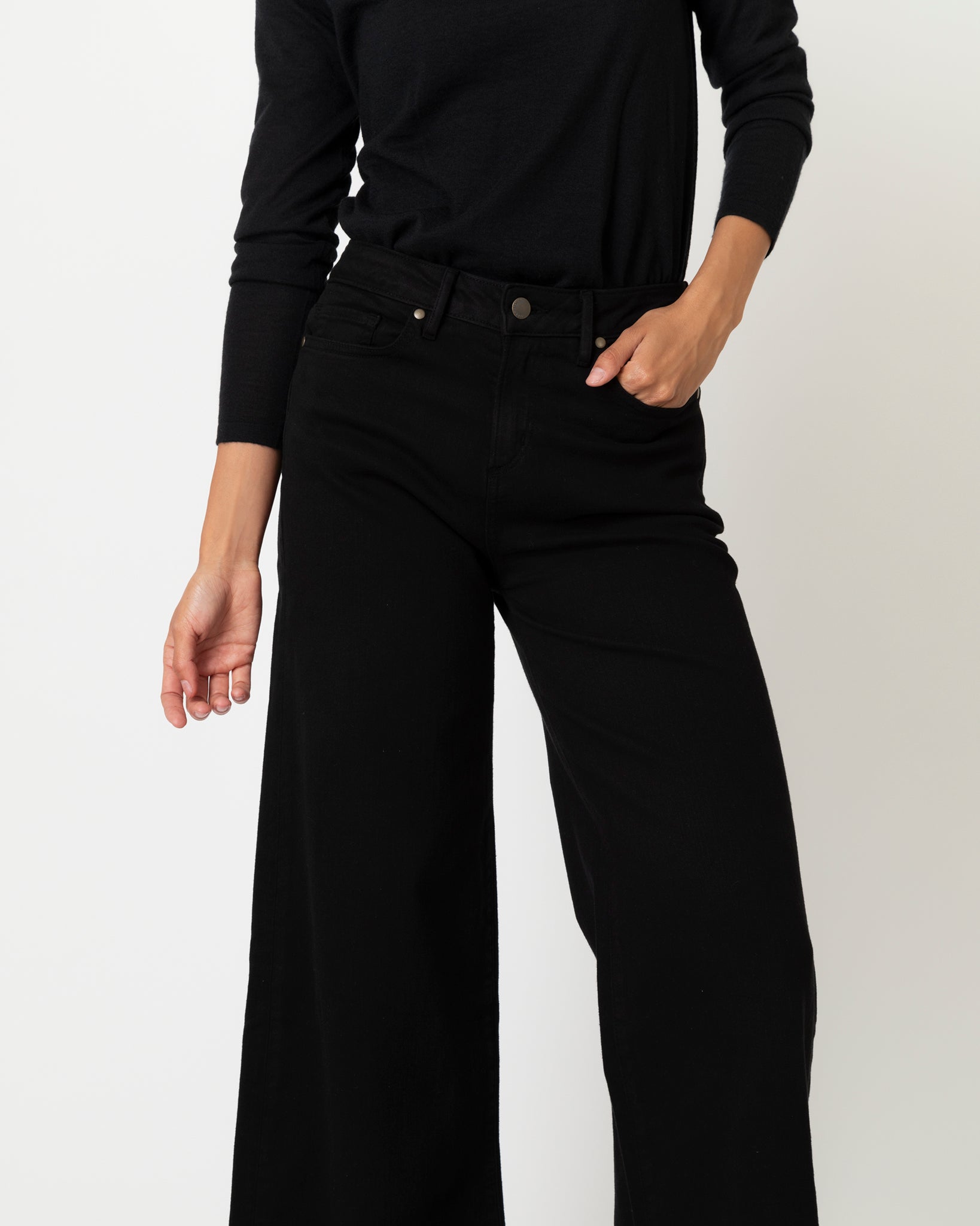 Wide-Leg Cropped 5-Pocket Jean in Black Stretch Denim | Shop Ann Mashburn