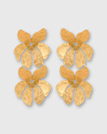 Load image into Gallery viewer, Little Gold Tahiti Earrings in Gold
