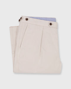 Garment-Dyed Pleated Sport Trouser in Stone AP Lightweight Twill