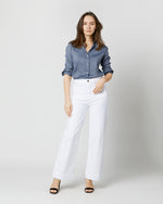 Load image into Gallery viewer, Column Patch Pocket Jean in White Stretch Denim
