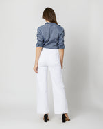 Load image into Gallery viewer, Column Patch Pocket Jean in White Stretch Denim
