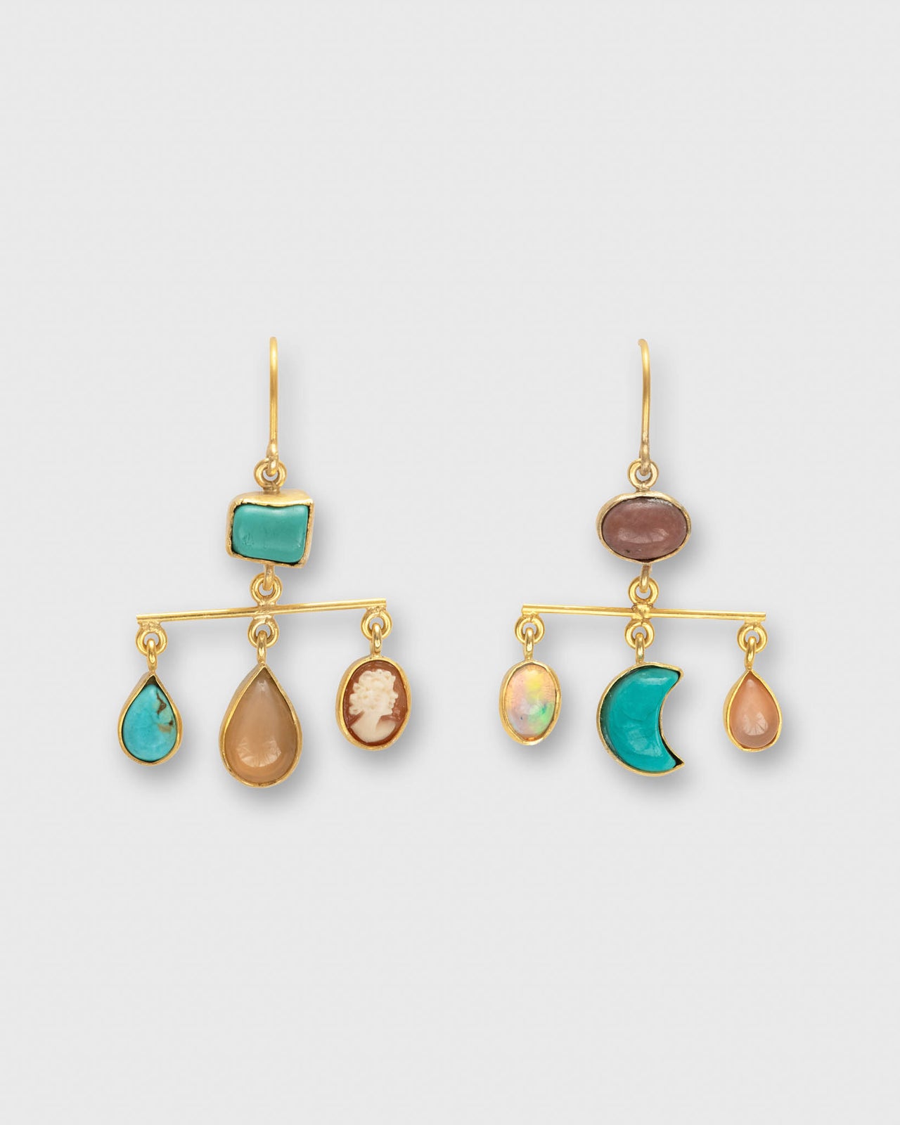 Balance Drop Earrings in Taupe/Turquoise