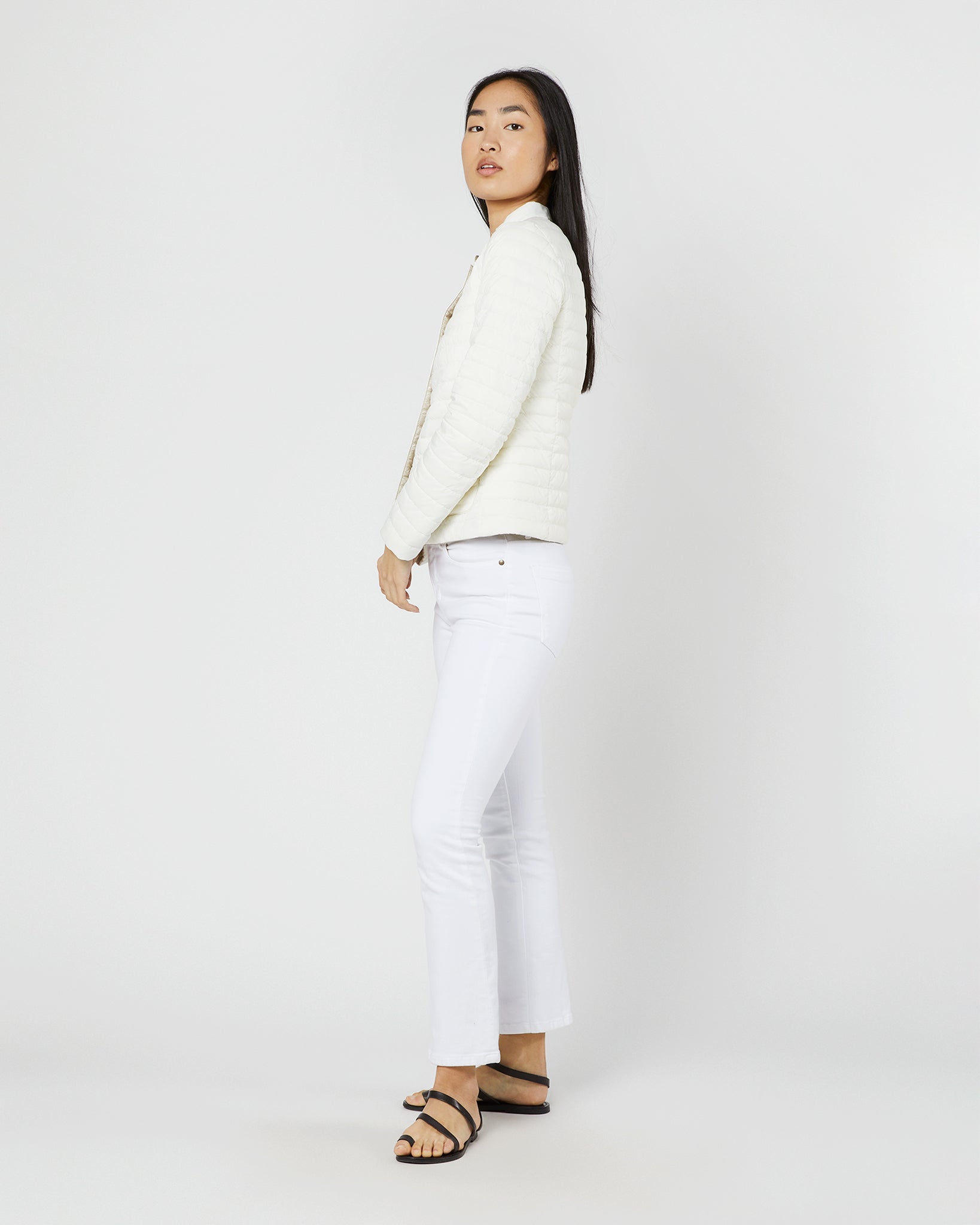 Reversible Short Jacket in White/Champagne